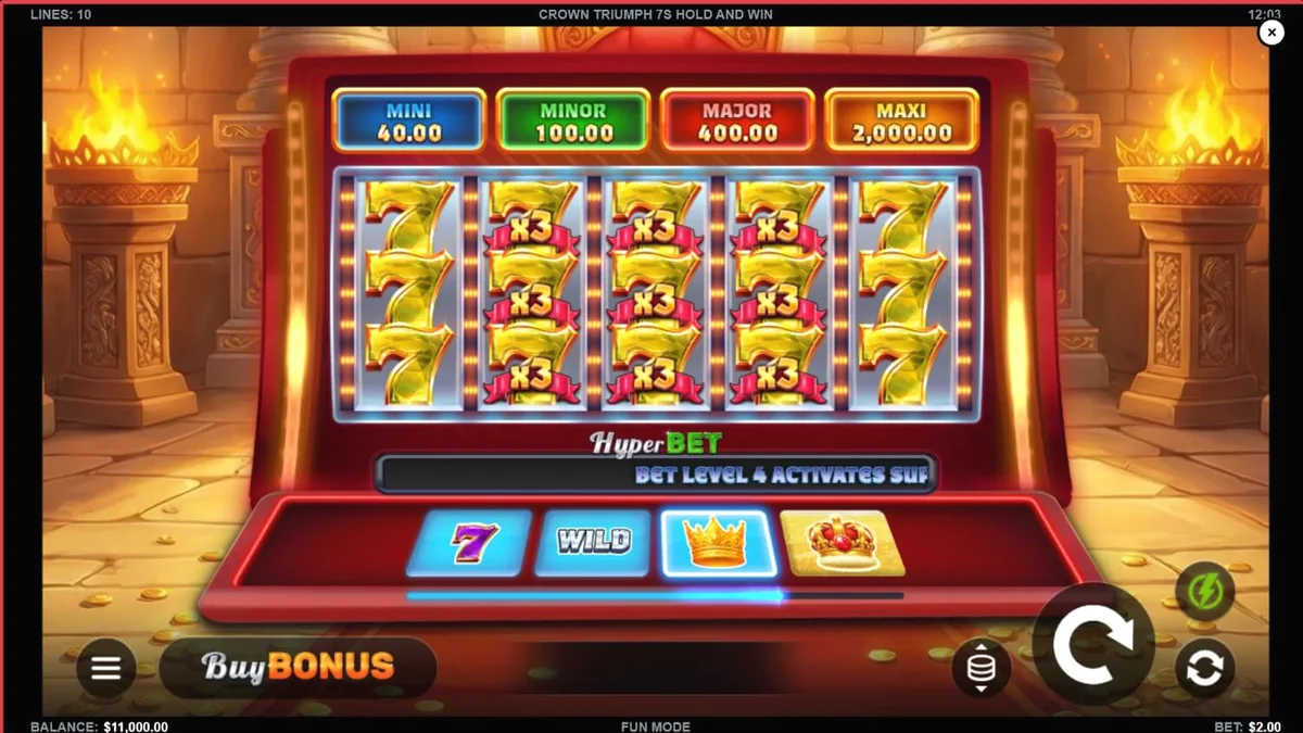 Interface do jogo Crown Triumph 7s Hold and Win com tema real e frutas